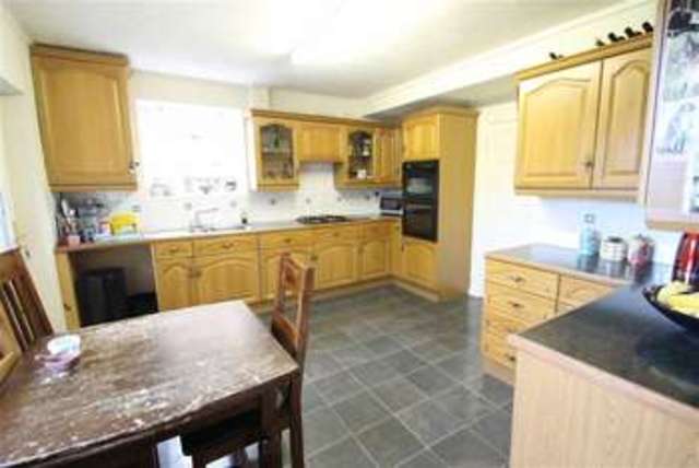  Image of 4 bedroom Property for sale in Northland Road Shirley Solihull B90 at Northland Road Solihull Solihull, B90 4SA