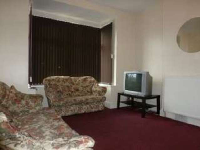  Image of 6 bedroom House Share to rent in Oak Tree Lane Selly Oak Birmingham B29 at Selly Oak Bristol Selly Oak, B29 6HX