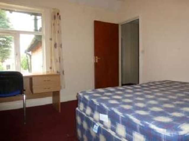  Image of 6 bedroom House Share to rent in Oak Tree Lane Selly Oak Birmingham B29 at Selly Oak Bristol Selly Oak, B29 6HX