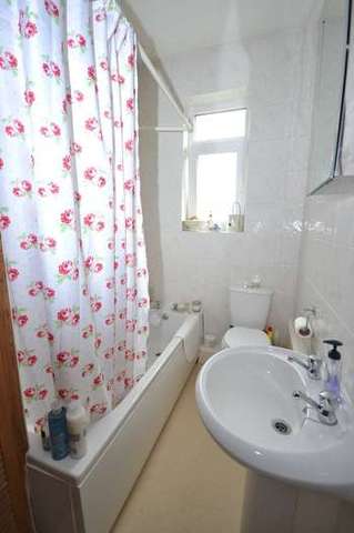  Image of 2 bedroom End of Terrace for sale in Oakenshaw Lane Walton Wakefield WF2 at Walton Wakefield West Yorkshire, WF2 6NJ