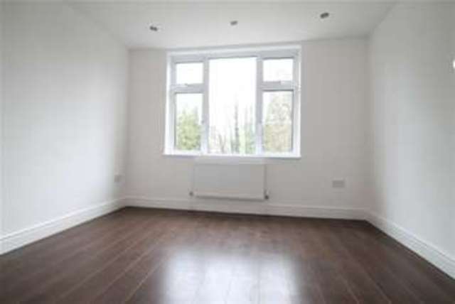  Image of 1 bedroom Flat to rent in Oakfield Road Croydon CR0 at Croydon, CR0 2UB