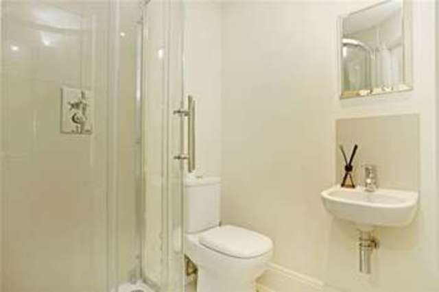  Image of 3 bedroom Detached house to rent in Bucknalls Lane Watford WD25 at Oaks Path  Watford, WD25 9NA
