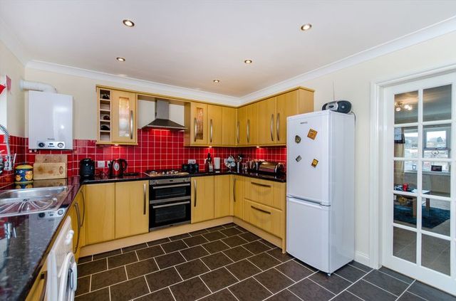  Image of 3 bedroom Terraced house for sale in Oaktree Meadow Horncastle LN9 at Oaktree Meadow  Horncastle, LN9 5PG