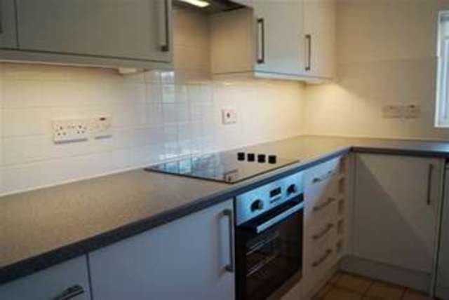  Image of 3 bedroom Detached house to rent in Guileshill Lane Ockham Woking GU23 at Ockham, GU23 6NG