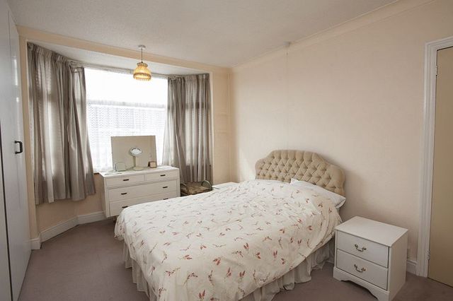  Image of 3 bedroom Terraced house for sale in Oldfield Road Coventry CV5 at Oldfield Road  Coventry, CV5 8FQ