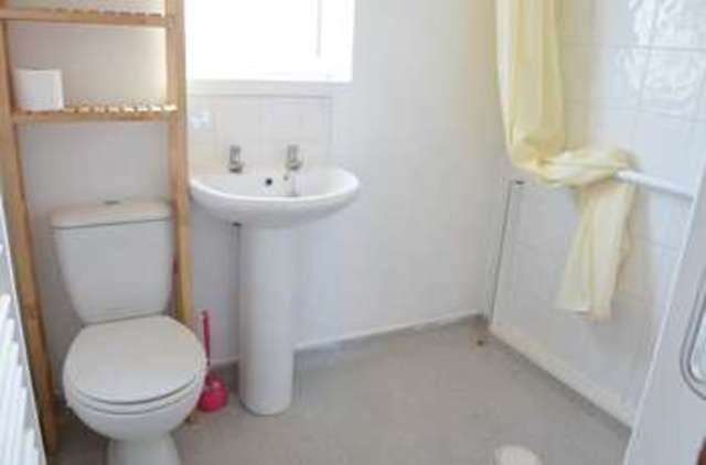  Image of 2 bedroom Terraced house for sale in Ollerton Road Retford DN22 at Ollerton Road  Retford, DN22 7UG