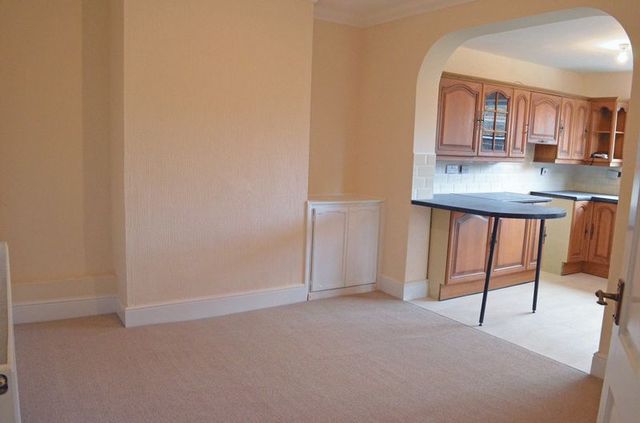  Image of 5 bedroom Semi-Detached house for sale in Ollerton Road Retford DN22 at Ollerton Road  Retford, DN22 7TQ