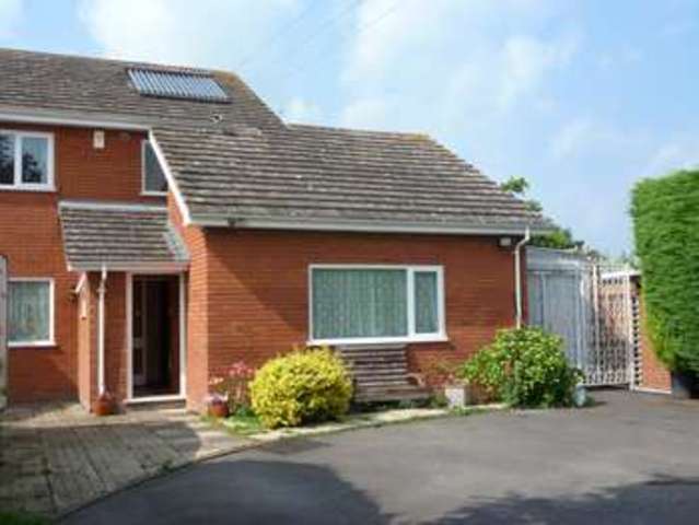  Image of 1 bedroom Flat to rent in Kerswell Green Worcester WR5 at Kerswell Green Kempsey Worcester, WR5 3PF