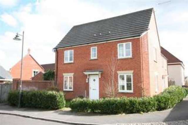  Image of 3 bedroom Detached house for sale in Osmund Road Devizes SN10 at DEVIZES SN10 DEVIZES, SN10 3GD