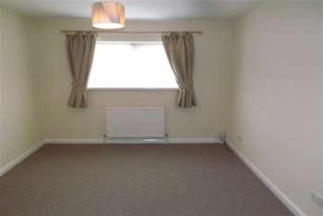  Image of 3 bedroom Detached house to rent in Pailton Road Shirley Solihull B90 at Solihull, B90 3NZ