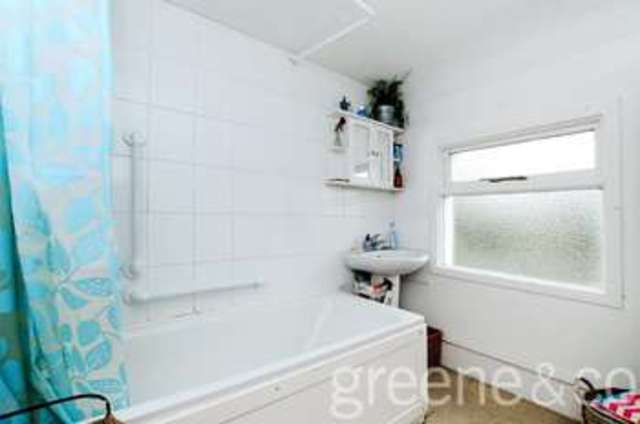  Image of 1 bedroom Flat for sale in Park Avenue London N22 at Alexandra Palace London Alexandra Palace, N22 7EX