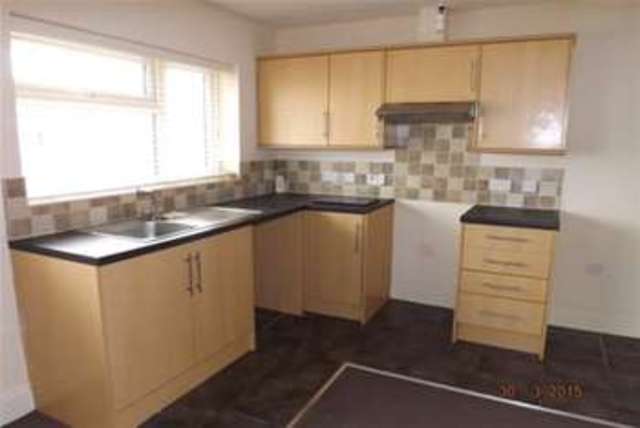  Image of 3 bedroom Flat to rent in Park Avenue Skegness PE25 at Skegness, PE25 1BL