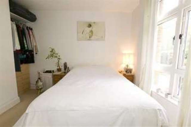 Image of 1 bedroom Flat to rent in Fairfield Road London E3 at Bow Quarter, E3 2UT
