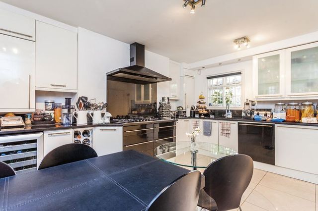  Image of 3 bedroom Semi-Detached house for sale in Park Village West London NW1 at Park Village West Regents Park London, NW1 4AE