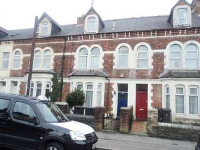  Image of 1 bedroom Flat to rent in Penarth Road Cardiff CF11 at Penarth Road Grangetown Cardiff, CF11 6FR