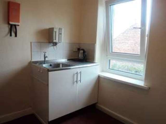  Image of 1 bedroom Flat to rent in Penarth Road Cardiff CF11 at Penarth Road Grangetown Cardiff, CF11 6FR