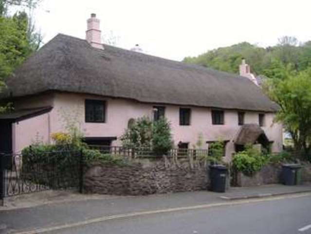  Image of 2 bedroom Cottage to rent in Pennys Hill Torquay TQ1 at Torquay Devon, TQ1 4HE