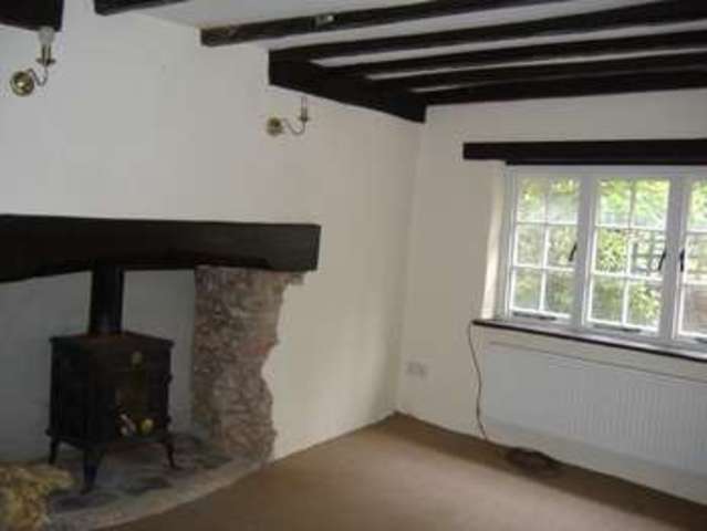  Image of 2 bedroom Cottage to rent in Pennys Hill Torquay TQ1 at Torquay Devon, TQ1 4HE