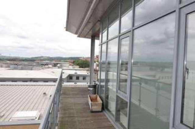  Image of 2 bedroom Flat to rent in Deanery Road Bristol BS1 at Deanery Road  Bristol, BS1 5QH