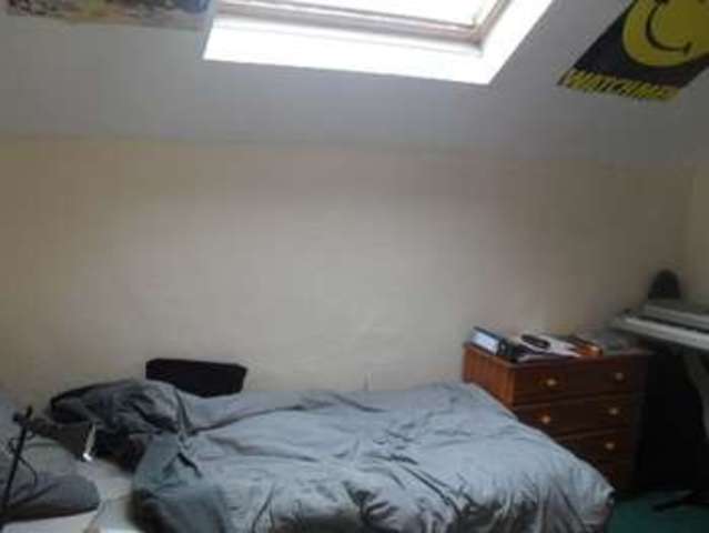  Image of 6 bedroom House Share to rent in Pershore Road Selly Park Birmingham B29 at Selly Park Bristol Selly Park, B29 7NX