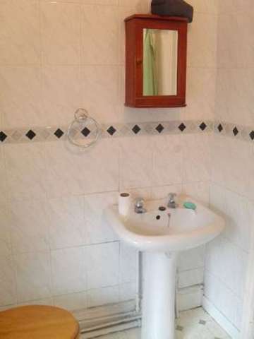  Image of 6 bedroom House Share to rent in Pershore Road Selly Park Birmingham B29 at Selly Park Bristol Selly Park, B29 7NX