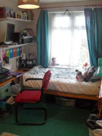  Image of 6 bedroom House Share to rent in Pershore Road Selly Park Birmingham B29 at Selly Park Bristol Selly Park, B29 7NX