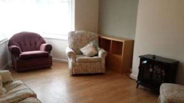  Image of 4 bedroom House Share to rent in Poole Crescent Harborne Birmingham B17 at Harborne Bristol Harborne, B17 0PD
