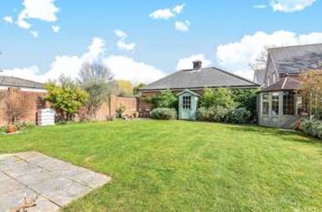  Image of 5 bedroom Detached house for sale in The Avenue Hambrook Chichester PO18 at The Avenue  Hambrook, PO18 8TT