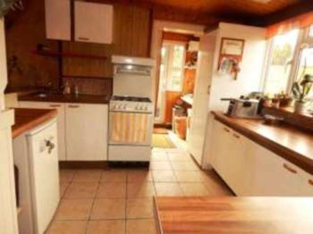  Image of 3 bedroom Bungalow for sale in Preston Hall Gardens Warden Sheerness ME12 at Warden Sheerness Warden, ME12 4PL