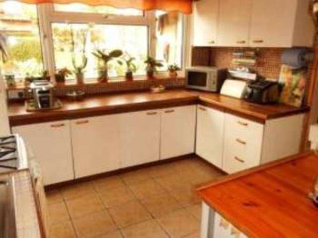  Image of 3 bedroom Bungalow for sale in Preston Hall Gardens Warden Sheerness ME12 at Warden Sheerness Warden, ME12 4PL