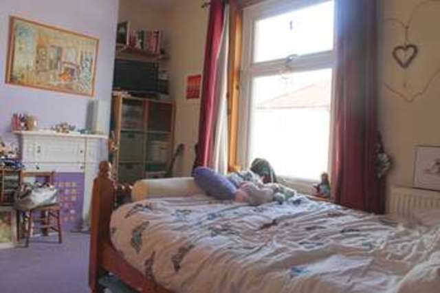  Image of 3 bedroom Terraced house for sale in Prince Albert Road Southsea PO4 at Southsea  Hants, PO4 9HS
