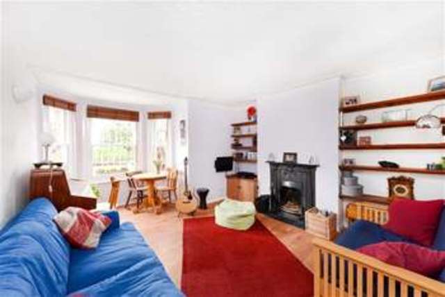  Image of 3 bedroom Flat for sale in Probyn Road London SW2 at Tulse Hill, SW2 3LH