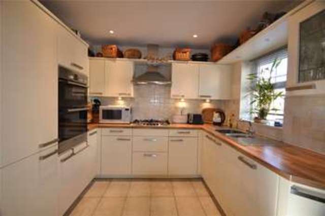  Image of 4 bedroom Detached house for sale in Ptarmigan Heights Bracknell RG12 at Bracknell Berkshire Popeswood, RG12 8AB