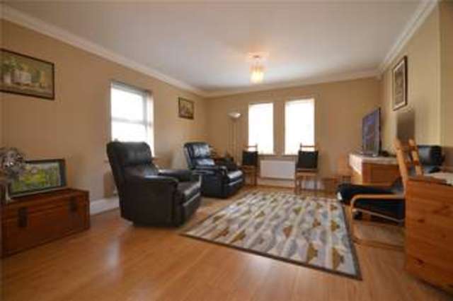 Image of 4 bedroom Detached house for sale in Ptarmigan Heights Bracknell RG12 at Bracknell Berkshire Popeswood, RG12 8AB