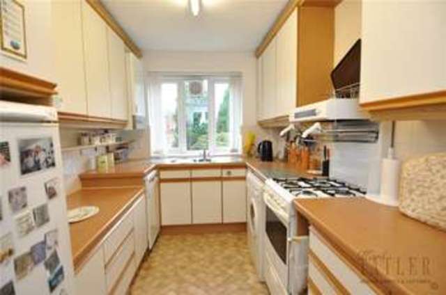  Image of 2 bedroom Retirement Property for sale in Smallwood Mews Heswall Wirral CH60 at Heswall Wirral Heswall, CH60 6TE