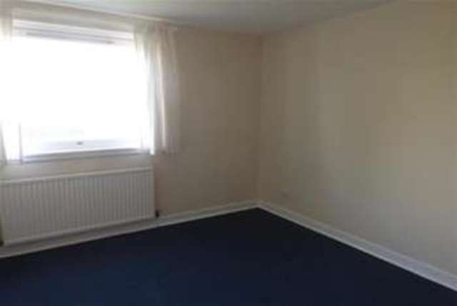  Image of 2 bedroom Flat to rent in Quebec Drive East Kilbride Glasgow G75 at Glasgow, G75 8SQ