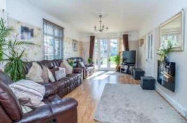  Image of 4 bedroom Bungalow for sale in Queenborough Road Minster on Sea Sheerness ME12 at Minster on Sea Sheerness Halfway Houses, ME12 3DB