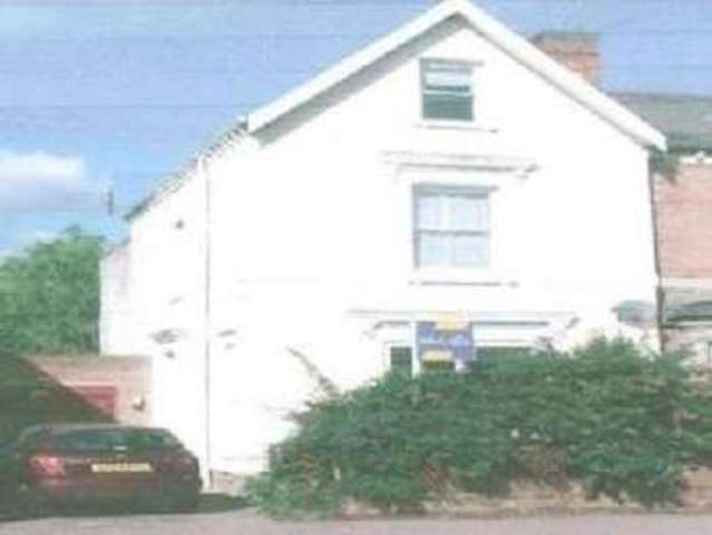  Image of 5 bedroom House Share to rent in Queens Road Beeston Nottingham NG9 at Beeston Bristol Beeston, NG9 2BG
