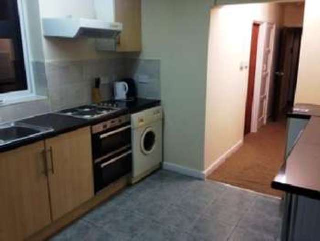  Image of 5 bedroom House Share to rent in Quinton Road Harborne Birmingham B17 at Harborne Bristol Harborne, B17 0PY