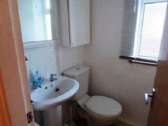 Image of 1 bedroom House Share to rent in Raddlebarn Road Selly Oak Birmingham B29 at Selly Oak Bristol Selly Oak, B29 6HQ