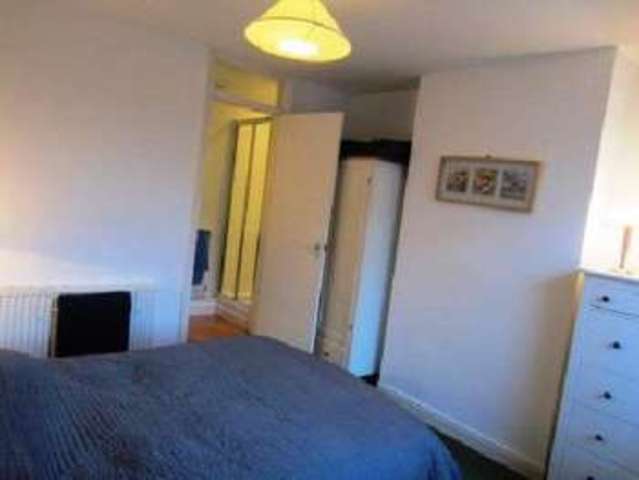  Image of 1 bedroom House Share to rent in Raddlebarn Road Selly Oak Birmingham B29 at Selly Oak Bristol Selly Oak, B29 6HQ