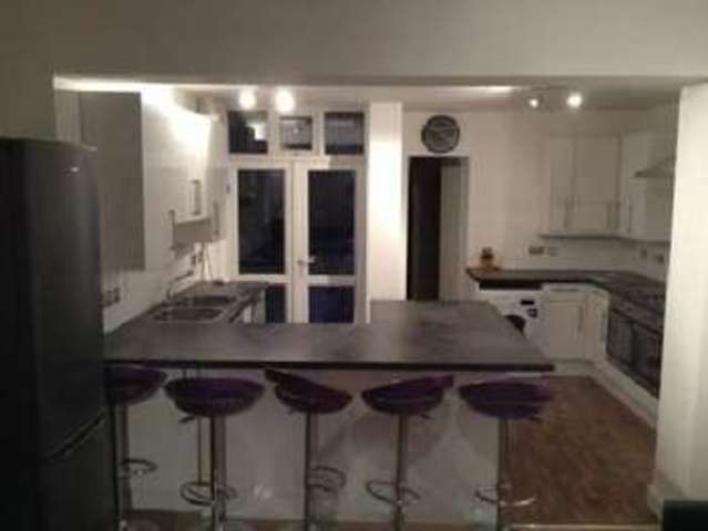  Image of 8 bedroom House Share to rent in Raddlebarn Road Selly Oak Birmingham B29 at Selly Oak Bristol Selly Oak, B29 6HQ