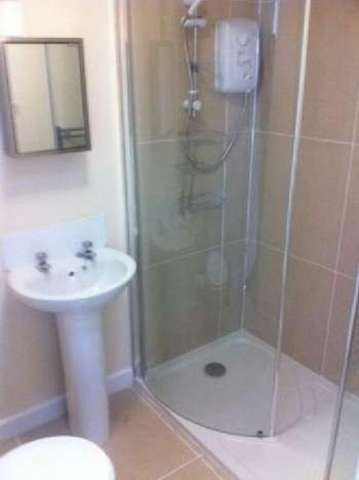  Image of 8 bedroom House Share to rent in Raddlebarn Road Selly Oak Birmingham B29 at Selly Oak Bristol Selly Oak, B29 6HQ