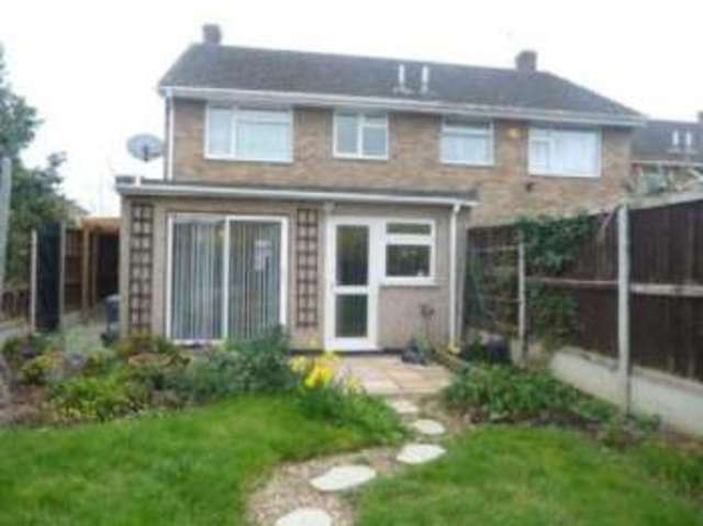  Image of 3 bedroom End of Terrace for sale in Redbury Close Rainham RM13 at Rainham  Rainham, RM13 9PP