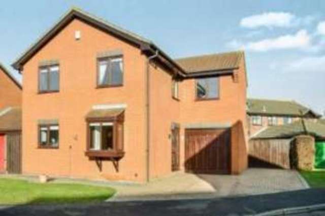  Image of 4 bedroom Detached house for sale in Ranelagh Gardens Newport Pagnell MK16 at Newport Pagnell Buckinghamshire Newport Pagnell, MK16 0JP