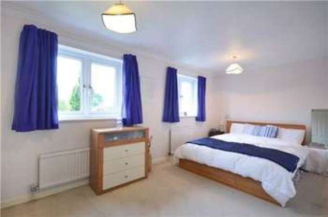  Image of 5 bedroom Detached house for sale in Rayners Close Fowlmere Royston SG8 at Fowlmere, SG8 7TF