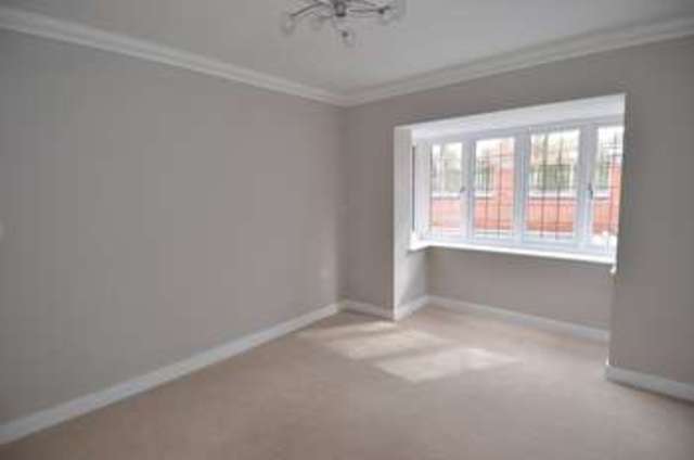  Image of 5 bedroom Detached house for sale in Rednal Road Birmingham B38 at Rednal Road Kings Norton Birmingham, B38 8DU