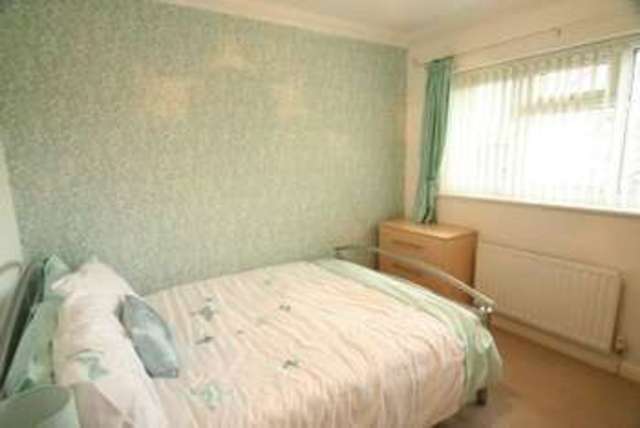  Image of 3 bedroom Semi-Detached house to rent in Renton Road Stretford Manchester M32 at MANCHESTER, M32 0TS