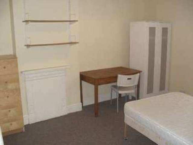  Image of 3 bedroom House Share to rent in Reservoir Retreat Edgbaston Birmingham B16 at Edgbaston Bristol Edgbaston, B16 9EH