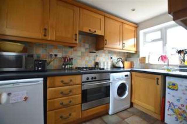  Image of 3 bedroom Semi-Detached house for sale in Reading Road Burghfield Common Reading RG7 at Reading Road Burghfield Common Reading, RG7 3QB